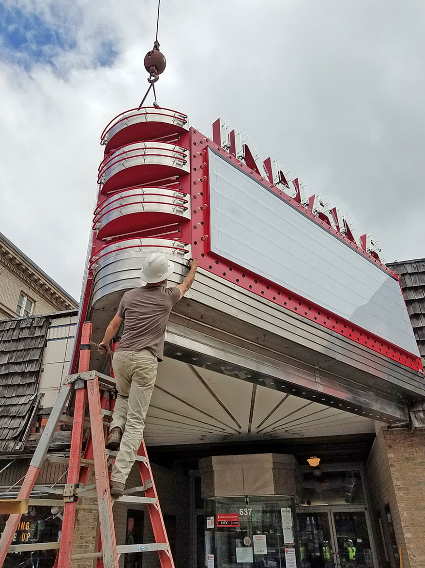 Indiana Theatre