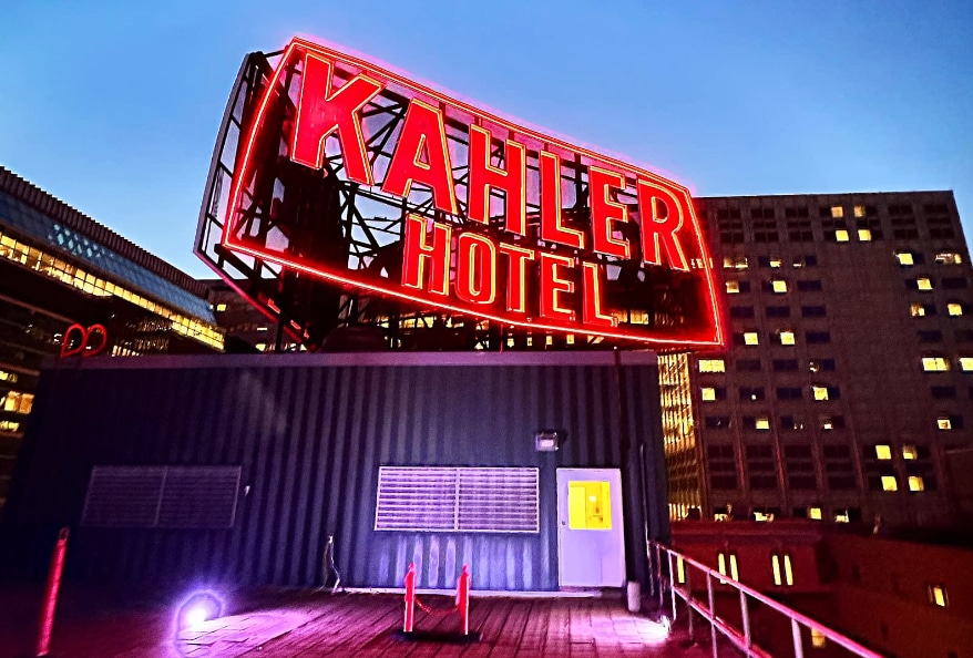 LED replaces neon as the light source for this well-known, five decades-old rooftop sign in Minnesota.