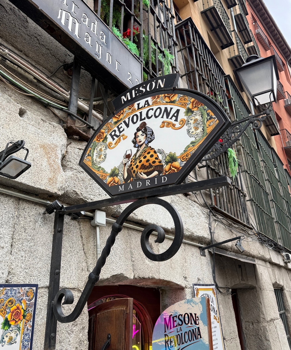 20 Signs Defining Madrid’s Street Character